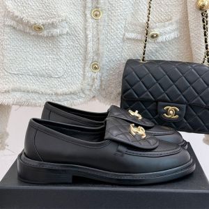 Chanel G45474 Moccasins with CC Buckle Women in Calfskin Black