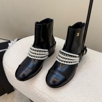 Chanel G33931 Ankle Boots with Pearl Chain Women in Shiny Calfskin Black