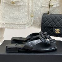 Chanel G46608 Camellia Thongs Slides with Strass Logo Women in Calfskin Black