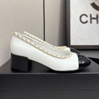Chanel Pumps with Woven Chain Women in Lambskin and Patent Leather White